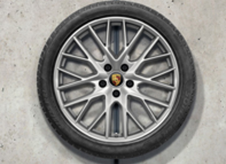 21' Panamera (971) SportDesign Alloy Wheels & Winter Tyres Original Porsche - 971044600E