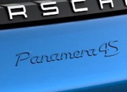 Stemma posteriore 'PANAMERA 4S', con primer. Porsche 971 Panamera 2017>> - 971044880G2X, 971044880 Stemma posteriore 'PANAMERA 4S', con primer. Porsche 971 Panamera 2017>> - 971044880G2X, 971044880