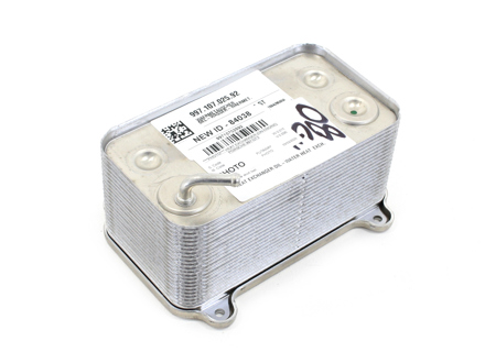 Scambiatore di calore olio motore. Porsche 997 GT3 - 99710702592, 99710702591, 99710702590