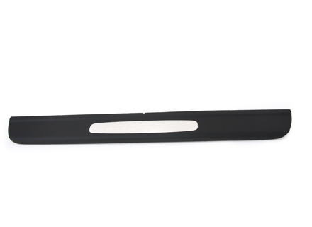 Garniture de bas de caisse en plastique noir avec logo. Porsche 997 Carrera MKI / 997 Carrera MKII - 99755130307A03, 99755130308A03, 99755130309A03, 99755130310A03, 99755130312A03, 99755130313A03