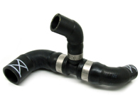 Tubo dell'acqua. Porsche 955 Cayenne 4.5L Turbo - 95510632350 Tubo dell'acqua. Porsche 955 Cayenne 4.5L Turbo - 95510632350