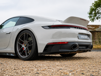Difusor trasero de fibra de carbono. Porsche 992.1 GTS / Opción Sport Design. - 992.1.26.10.VGC, 992.1.26.10.GB, 992.1.26.10.BC