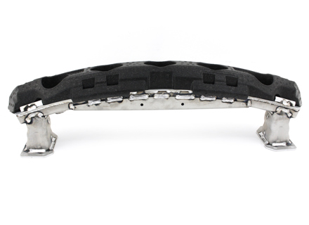 Barra di rinforzo del paraurti anteriore con schiuma. Porsche 991.2Carrera - 99150512104, 99150577703 Barra di rinforzo del paraurti anteriore con schiuma. Porsche 991.2Carrera - 99150512104, 99150577703