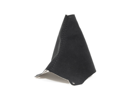 Funda de palanca de cambios en alcántara. Porsche 981 / 991 - 981424075008YR, 981424075252W0, 981424980038YR, 98142498003N11, 98142498003PL1, 981424980036U7, 981424980037A0, 981424980038C0, 981424980039H6, 98142498003DSY, 98142498003DVG, 981424980048YR, 98142498004N11, 98142498004PL1, 981424980046U7, 981424980047A0, 981424980048C0, 981424980049H6, 981424980058YR, 991424075108YR, 991424075208YR, 991424075252W0, 991424075262W0, 991424075322W0, 991424980138YR, 99142498013N11, 99142498013PL1, 991424980136U7, 991424980137A0, 991424980138C0, 991424980139H6 Funda de palanca de cambios en alcántara. Porsche 981 / 991 - 981424075008YR, 981424075252W0, 981424980038YR, 98142498003N11, 98142498003PL1, 981424980036U7, 981424980037A0, 981424980038C0, 981424980039H6, 98142498003DSY, 98142498003DVG, 981424980048YR, 98142498004N11, 98142498004PL1, 981424980046U7, 981424980047A0, 981424980048C0, 981424980049H6, 981424980058YR, 991424075108YR, 991424075208YR, 991424075252W0, 991424075262W0, 991424075322W0, 991424980138YR, 99142498013N11, 99142498013PL1, 991424980136U7, 991424980137A0, 991424980138C0, 991424980139H6