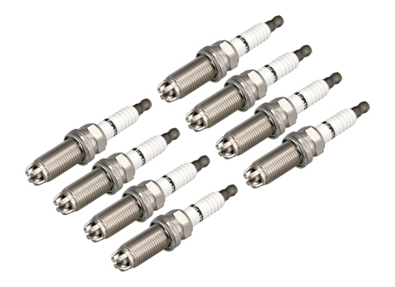 Spark Plugs (PACK OF 8). Porsche 957 Cayenne / 958 Cayenne / Panamera V8 - 99917013090