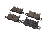 后刹车片，适用于快速公路/赛道日。保时捷 981 GT4 / 718 GT4 / Spyder / 991 GT3 / GT3 RS - 98135294880, 98135294882, 9GT698451G, 99135294880, 99135294881, 99135294883 - 9M9GT698451