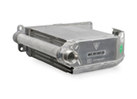 Radiateur refroidisseur d'huile moteur. Porsche 911 1965-71 - 90110704103, 90110704102, 90110704150 Radiateur refroidisseur d'huile moteur. Porsche 911 1965-71 - 90110704103, 90110704102, 90110704150