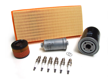 Service maintenance kit for Porsche 911 1978-80 180bhp Small Kit Oil, Air Filters, Spark plugs, and More - 93010776403, 93011019600, 91111018502, 93011340100, 90012311830, 99917016290