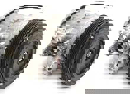 Air con compressor. Porsche 924S / 944 / 968 (NEW) - 94412600800, 32901G - DCP28001 Air con compressor. Porsche 924S / 944 / 968 (NEW) - 94412600800, 32901G - DCP28001