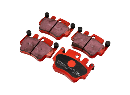 Pastiglie freno EBC RED 'Road' anteriori. Porsche 996 / 997 / 986 / 987 Boxster / 987 Cayman - 99635294903, 99735193904, 2330, 99635294902, 99735193905, 99735193907, 99635294904 - DP31514C, E2405, T5104