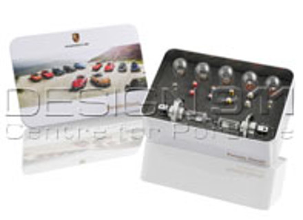 Kit ampoule et fusible de rechange (12 Volt). Porsche 911 65-71 - PCG91110000 Kit ampoule et fusible de rechange (12 Volt). Porsche 911 65-71 - PCG91110000