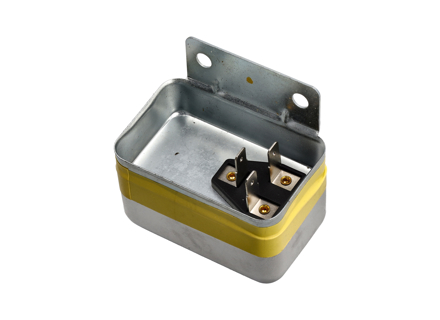 Voltage regulator for alternator. Porsche 911 1969-81 / 914 >>1971 - 90160320602, 5DR 004 243-111, 5DR 004 243-041, 5DR004243111, 5DR004243041, 0120400665, 0190085001, 0190600001, 0190600002, 0190600004, 0190600005, 0190600006, 0190600007, 0190600008, 0190600009, 0190600010, 0190600011, 0190600012, 0190600013, 0190600014, 0190600016, 0190600018, 0190600020, 0190600021, 0190601001, 0190601002, 0190601003, 0190601006, 0190601007, 0190601008, 0190601009, 0190601010, 0190601012, 0190601013, 0190601017, 0192032001, 0192062001, 01920, 90160320603, 91160320613 - GER024