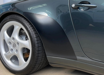 Protections magnétiques MagnaFin contre les projections de pierres. Porsche 993 C2 / C4 1995-98 (carrosserie étroite) - 993559325043YK, 993559326043YK, PCG55932004041 - MF993NBCF, MF993NBMB, MF993NBGB, MF993NBDB