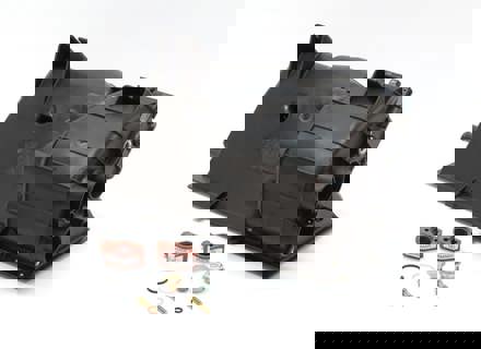 Parte inferiore dell'alloggiamento dell'airbox. Porsche 911 1974-77 - 91111090400, 91111010419, 91111090401 Parte inferiore dell'alloggiamento dell'airbox. Porsche 911 1974-77 - 91111090400, 91111010419, 91111090401