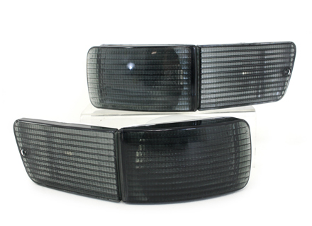 Kit de clignotants fumés avant. Porsche 964 - 96463199902, 96463140502, 96463140602, 96463140900, 96463141000 - LI.005.002 Kit de clignotants fumés avant. Porsche 964 - 96463199902, 96463140502, 96463140602, 96463140900, 96463141000 - LI.005.002