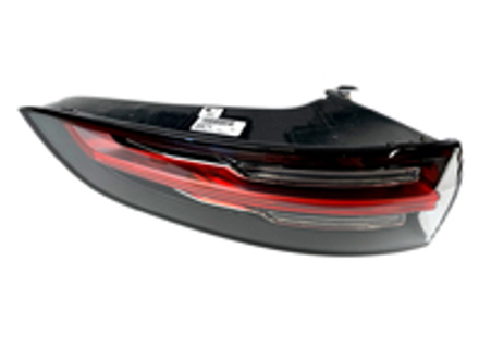 Partie extérieure du feu arrière. Porsche 9YA Cayenne - 9Y0945095H, 9Y0945096H, 9Y0945095D, 9Y0945096D, 9Y0945095M, 9Y0945096M