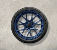 20'/21' 911 GT3 RS Forged aluminium alloy Indigo blue wheel set without tyres. Original Porsche - 992044681CJ 20'/21' 911 GT3 RS Forged aluminium alloy Indigo blue wheel set without tyres. Original Porsche - 992044681CJ