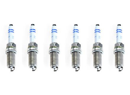 Spark plugs set of 6. Porsche Macan / Cayenne / Panamera - 99917023390, 0242245585