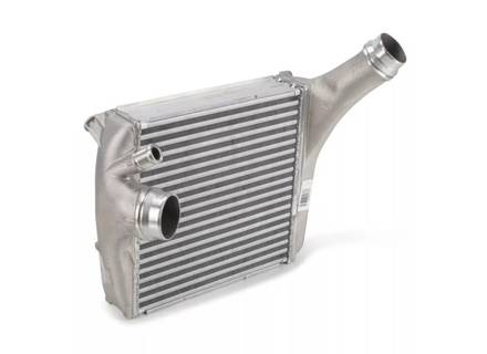 Échangeur de radiateur. Porsche 970.1 / 970.2 Panamera S 3.0L / Turbo 4.8L 2010-2016 - 97011020961, 97011021061 Échangeur de radiateur. Porsche 970.1 / 970.2 Panamera S 3.0L / Turbo 4.8L 2010-2016 - 97011020961, 97011021061