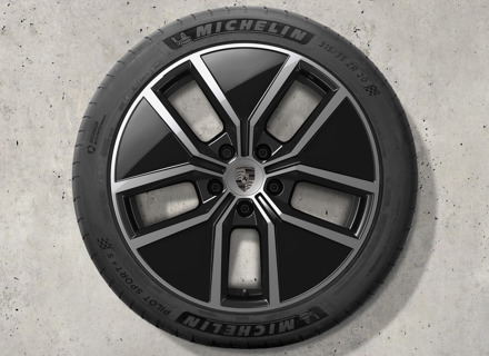 20" Panamera AeroDesign lichtmetalen velgen en zomerbanden Origineel Porsche - 976044660E 20" Panamera AeroDesign lichtmetalen velgen en zomerbanden Origineel Porsche - 976044660E