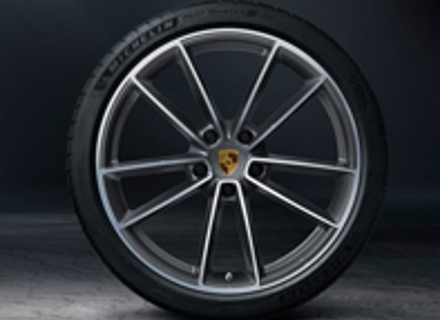 20'/21' 992 (911) Carrera Classic Alufelgen & Sommerreifen Original Porsche - 992044660K, 992044661K 20'/21' 992 (911) Carrera Classic Alufelgen & Sommerreifen Original Porsche - 992044660K, 992044661K