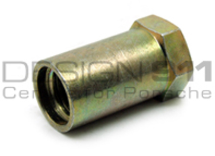 Hutmutter. Porsche 968 Tiptronic