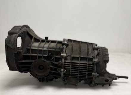 Porsche 911 5 speed gearbox 915 Used