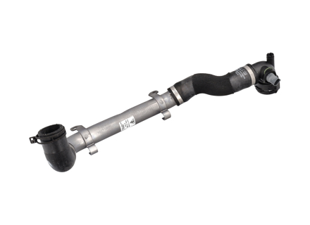 Durite inférieure de liquide de refroidissement du radiateur. Porsche 95B.1 Macan S / GTS / turbo - 95B121109E Durite inférieure de liquide de refroidissement du radiateur. Porsche 95B.1 Macan S / GTS / turbo - 95B121109E