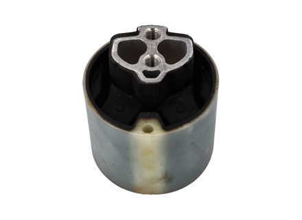 Soporte de goma de la caja de cambios. Porsche 955 / 957 / 958 Cayena - 95537505720, 80004521