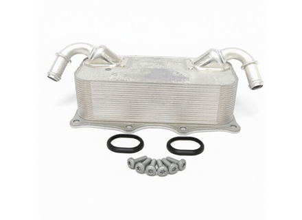 Échangeur de chaleur d'huile moteur et kit de joints. Porsche 958 Cayenne / 970 Panamera - 94810728121, 94810728122, 94810717520 - 31290, V45-60-0004