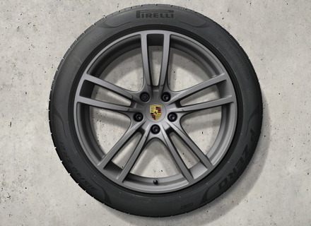 Cerchi in lega Cayenne Turbo da 21" colore Grigio Vesuvio e pneumatici estivi Originali Porsche - 9Y0044663K Cerchi in lega Cayenne Turbo da 21" colore Grigio Vesuvio e pneumatici estivi Originali Porsche - 9Y0044663K
