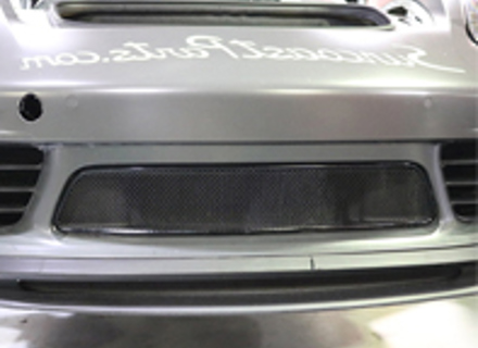 Grille métallique de la grille centrale du pare-chocs avant. Porsche 718 Boxster et Cayman