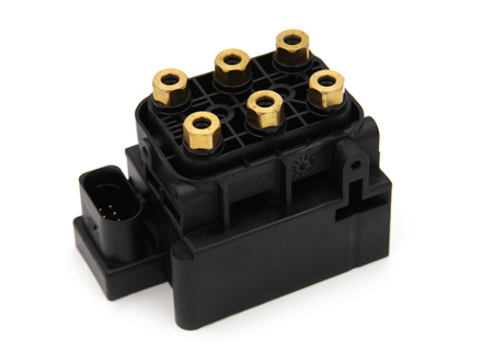 Blocco valvole delle sospensioni pneumatiche. Porsche 970 Panamera/Cayenne (9PA/92A) - 97035815304, 97035815303, 97035815302, 95535903000, 95535903001, 95835890300, 95835903001, 95535890300, 7P0698014 - VB-3470, 83609001