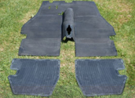 Tappetini in gomma (set di 5). Porsche 356 BT5 Tappetini in gomma (set di 5). Porsche 356 BT5