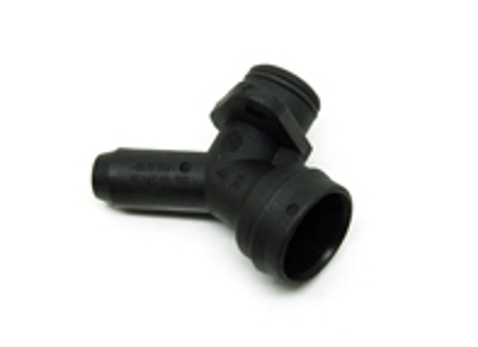 Conector de la manguera del respiradero del cárter. Porsche Boxster 986 >>2002 / 996 - 99610704751, 99610704750, 99610714755, 99610714754, 99610714753