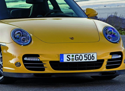 Design AeroKit Paket 997 Turbo MKII Look Frontstoßstange Porsche 997 2004-11 - 99750519106, 9975055630601C, 9975055640601C, 997505763509B1, 997505764509B1, 9975055410401C, 99763107703, 99763107803, 9975055571601C, 99750570301G2X, 99763109103, 99763109203, 99757516101 Design AeroKit Paket 997 Turbo MKII Look Frontstoßstange Porsche 997 2004-11 - 99750519106, 9975055630601C, 9975055640601C, 997505763509B1, 997505764509B1, 9975055410401C, 99763107703, 99763107803, 9975055571601C, 99750570301G2X, 99763109103, 99763109203, 99757516101