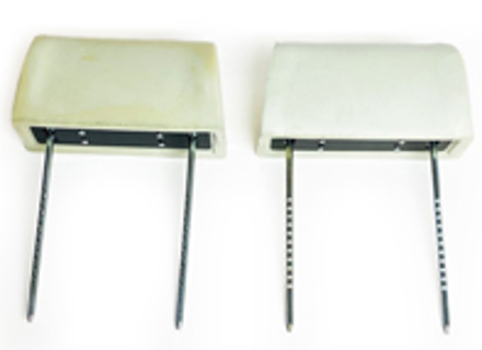 Appuie-tête de siège avant (2 places). Porsche 911 1966-73 - 90152191110 Appuie-tête de siège avant (2 places). Porsche 911 1966-73 - 90152191110