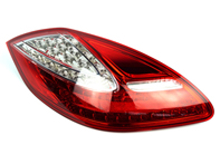 Gruppo indicatore posteriore. Porsche 970 Panamera >>2013 con guida a sinistra - 97063141104, 97063141204, 97063141105, 97063141205 Gruppo indicatore posteriore. Porsche 970 Panamera >>2013 con guida a sinistra - 97063141104, 97063141204, 97063141105, 97063141205