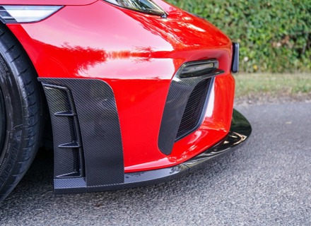 Voorbumpergordijn, straatversie. Porsche 718 GT4 - 9828075130K1, 9828075140K1 - 718.GT4.24.05.VGC