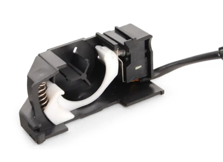 Microinterruptor de apertura del capó delantero. Porsche 986 Boxster / 996 / Carrera GT - 99661320600