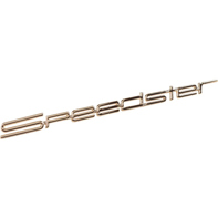 'Speedster'-badge aan de zijkant. Porsche 356 A Speedster - 64455932140 - 1681600200 'Speedster'-badge aan de zijkant. Porsche 356 A Speedster - 64455932140 - 1681600200