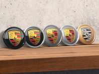 Wheel Caps in Black (Silk Finish) With Coloured Porsche Crest For Porsche Taycan - 9J1073000J