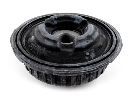 Montaje de amortiguadores. Porsche 958 Cayena - 95834301820 Montaje de amortiguadores. Porsche 958 Cayena - 95834301820