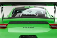 Canards de pare-chocs avant en fibre de carbone haute brillance. Porsche 991 GT2 2017 à 2019 Canards de pare-chocs avant en fibre de carbone haute brillance. Porsche 991 GT2 2017 à 2019