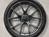 20-/21-inch 992 (911) GT3 alloy wheel set in Dark Silver. Original Porsche - 992044680CB 20-/21-inch 992 (911) GT3 alloy wheel set in Dark Silver. Original Porsche - 992044680CB