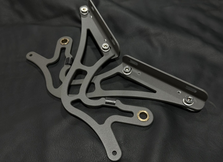 Gesleufde dekselscharnieren met verstelbare snelwisselbevestigingen. Porsche 911/912/930 1965-89 - 91151203500, 90151203620GRV, 93051203600GRV - DecklidHingeSlot_Grey, DecklidHingeSlot_Silver, DecklidHingeSlot_Black Gesleufde dekselscharnieren met verstelbare snelwisselbevestigingen. Porsche 911/912/930 1965-89 - 91151203500, 90151203620GRV, 93051203600GRV - DecklidHingeSlot_Grey, DecklidHingeSlot_Silver, DecklidHingeSlot_Black