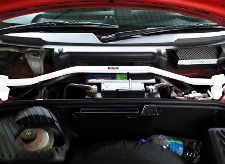 Puntone anteriore Brace. Porsche 987 Boxster - Ultra Racing - TW21860, TW2-1860