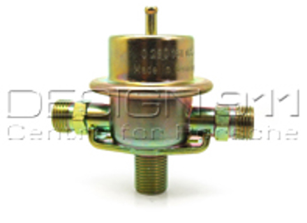 Amortisseur de pression de carburant. Porsche 928 87-95 - 92811020201 Amortisseur de pression de carburant. Porsche 928 87-95 - 92811020201