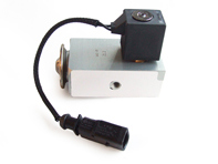 Evaporator expansion valve for Hybrid battery. Porsche Panamera 970 MKII - 97057347700 Evaporator expansion valve for Hybrid battery. Porsche Panamera 970 MKII - 97057347700