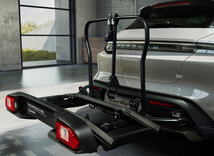 Fahrradträger hinten. Porsche Taycan Cross Turismo / Sport Turismo - 9J0813601, 9J104480120 Fahrradträger hinten. Porsche Taycan Cross Turismo / Sport Turismo - 9J0813601, 9J104480120